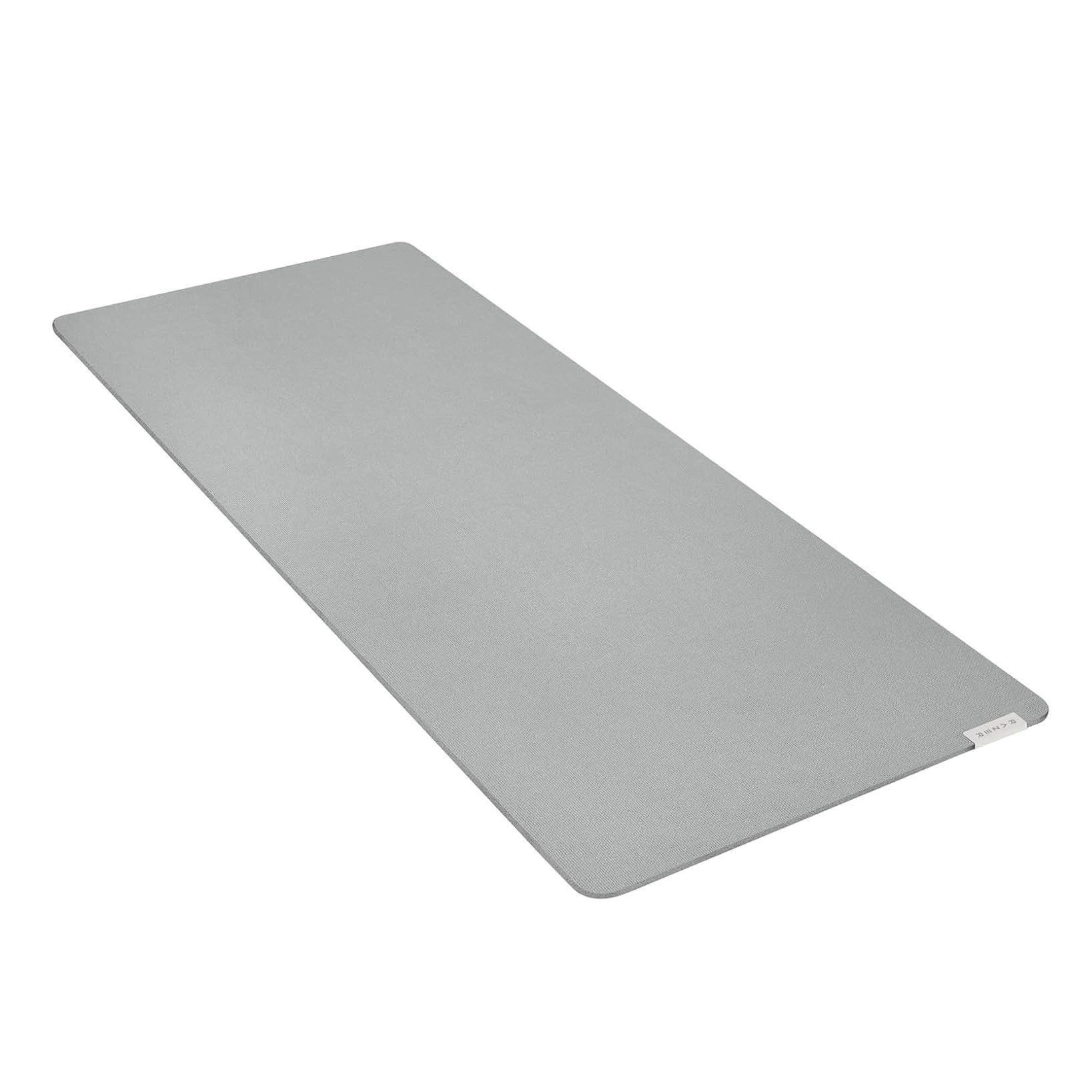 Razer Pro Glide Soft Mouse Mat XXL with thick foam base, micro-weave surface, and anti-slip design.