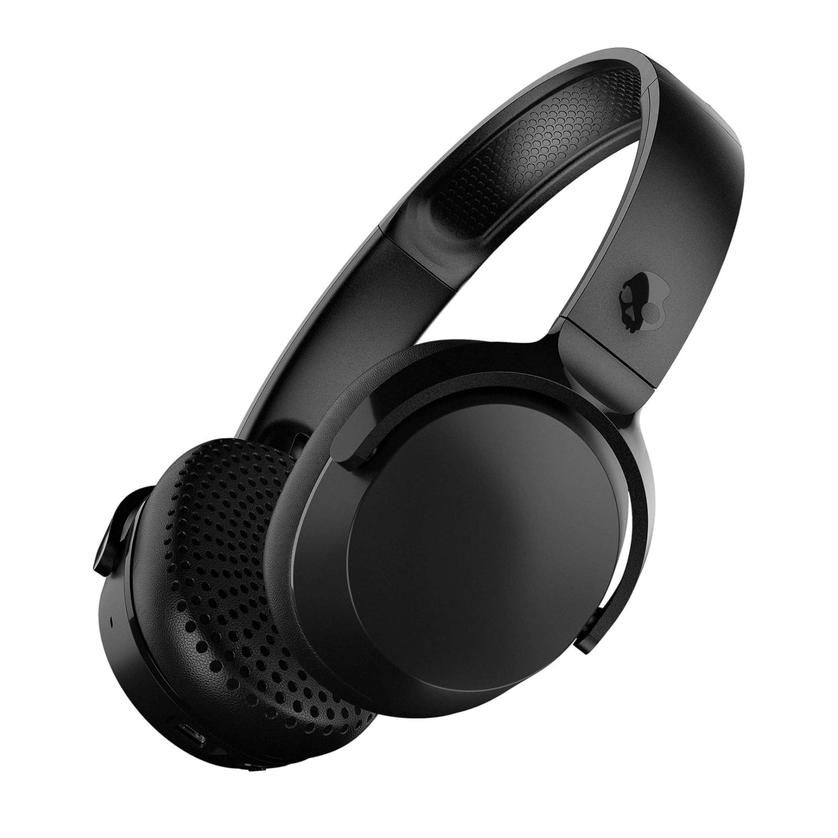 Skullcandy Riff Wireless On-Ear Headphones in Black with 12-Hour Battery and Quick Charge Function.