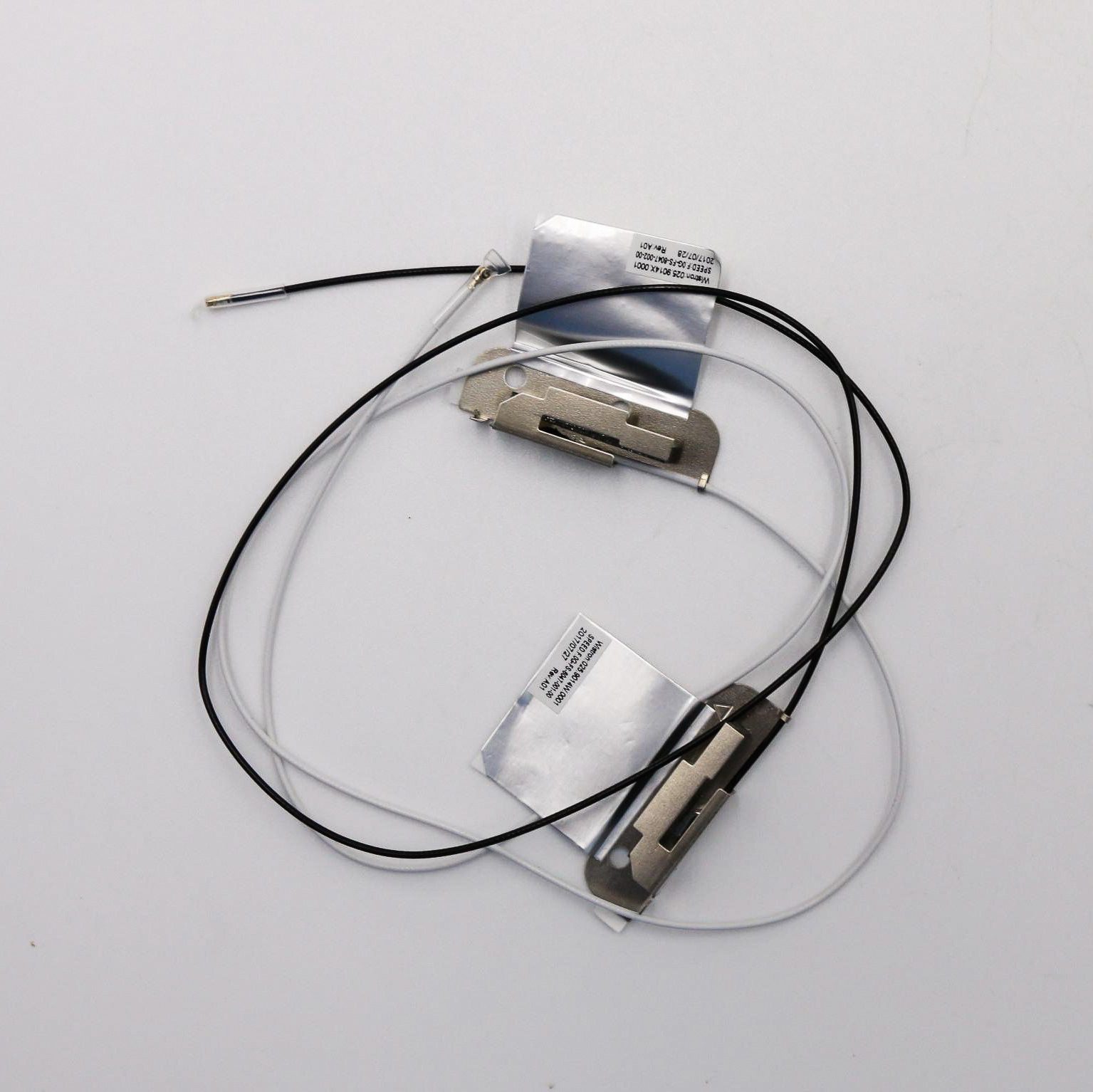 Lenovo 00XJ106 DT-Y520 antenna for Legion Y520T-25IKL Desktop.