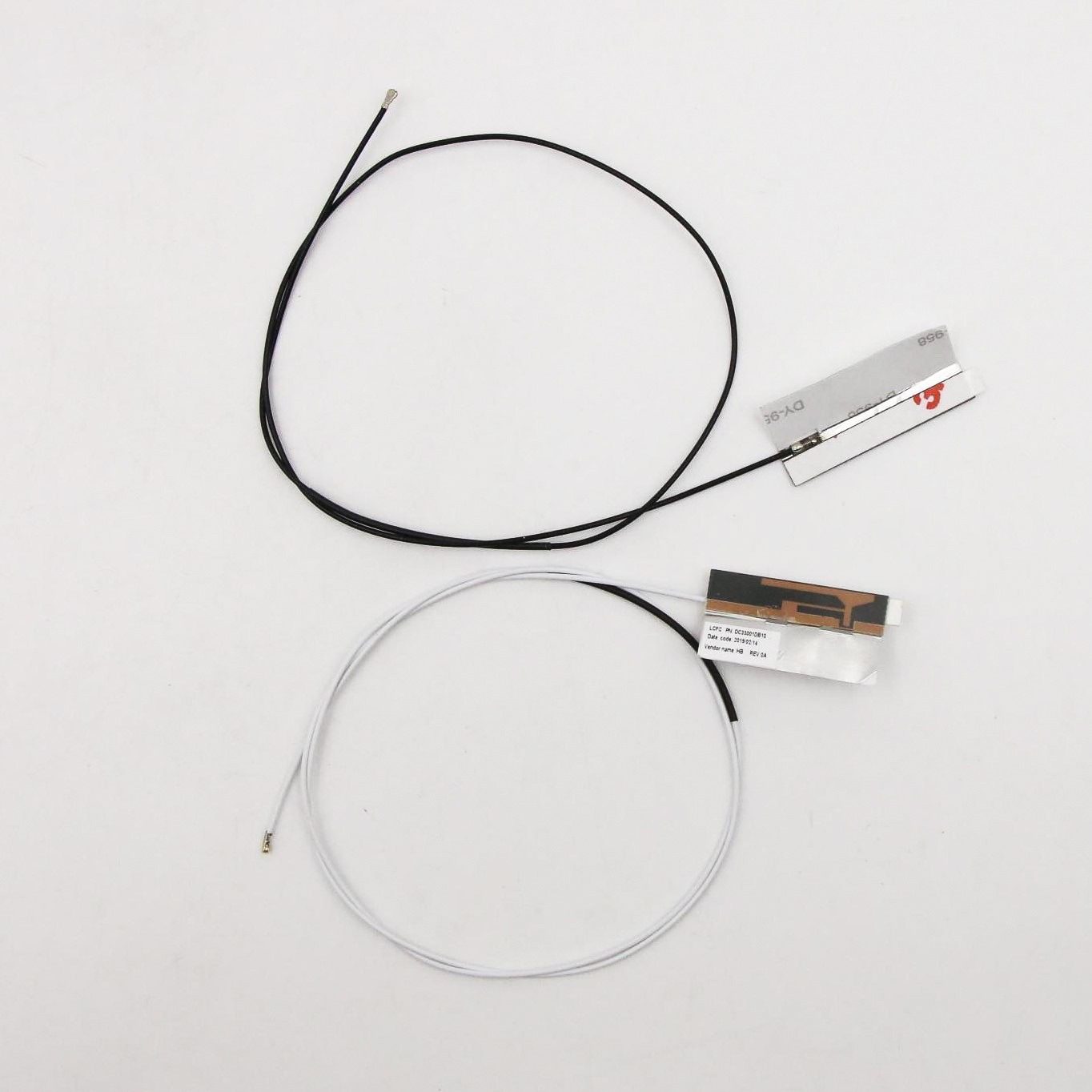 Lenovo 5C10H35589 Antenna L for Yoga 3 14, restores wireless connectivity.