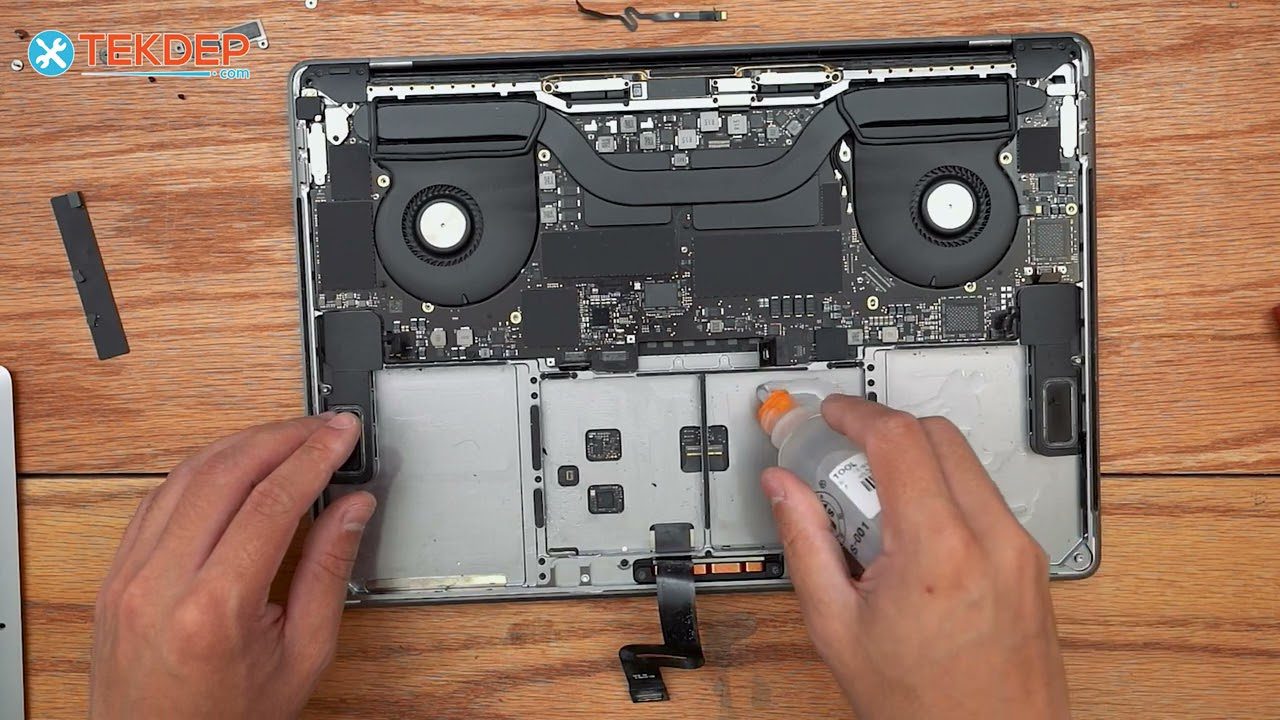 macbook pro 15 inch 2019 battery