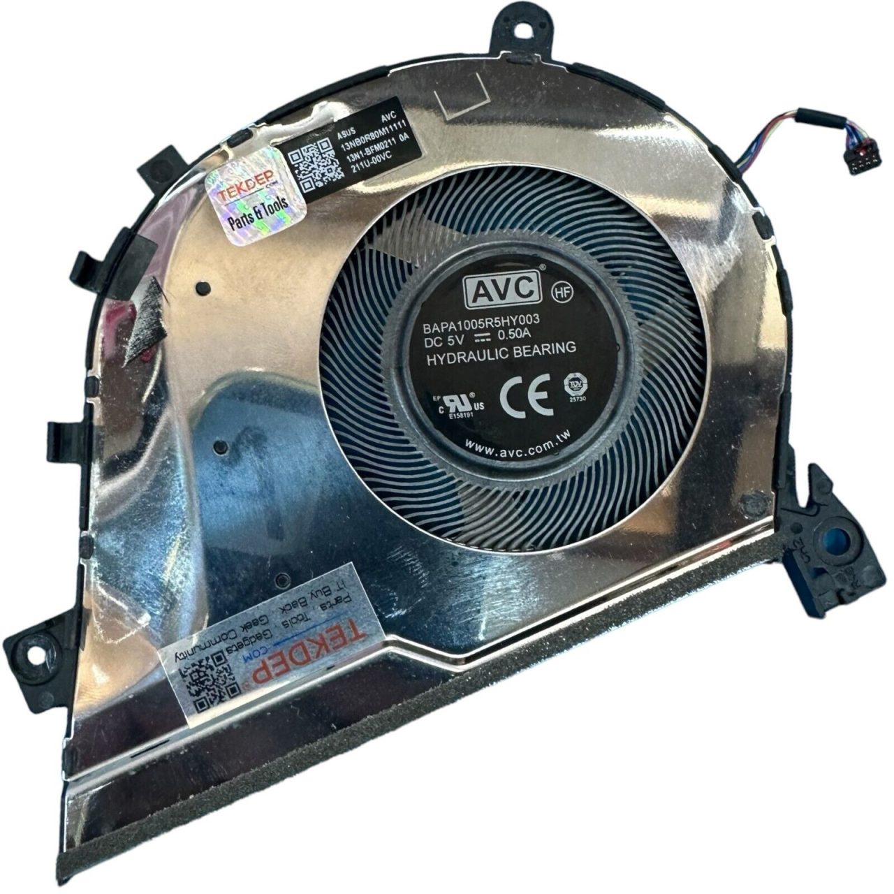 ASUS ZenBook Q407I 14" Cooling Fan BAPA1005R5HY003, black, compact design.